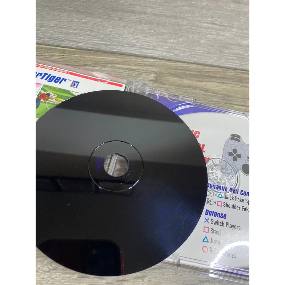 NCAA March Madness 2000 Sony PlayStation PS1 EA‎ Sports Basketball SLUS-01023